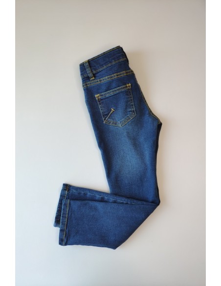 Pantalón vaquero de NACHETE. Invierno 2019.
