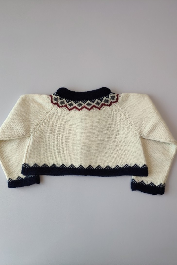 Chaqueta bebé bordados. KID'S CHOCOLATE.Invierno 2019