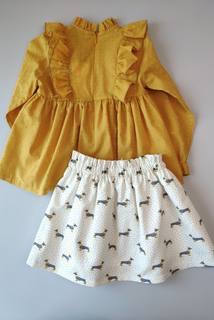 Blusón oro plumeti . KID'S CHOCOLATE.Invierno 2019
