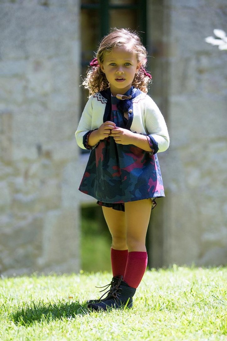 Chaqueta bebé bordados. KID'S CHOCOLATE.Invierno 2019
