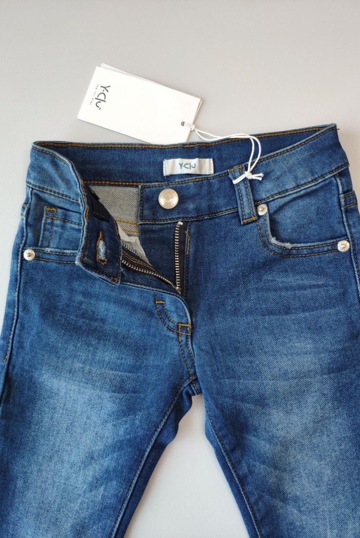 Pantalón vaquero niña de Y-CLÙ. Invierno 2019