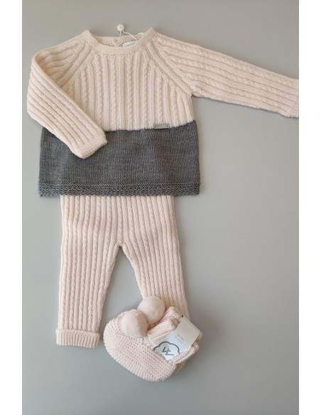 Conjunto jubón y polaina rosa/gris de WEDOBLE. Invierno 2019