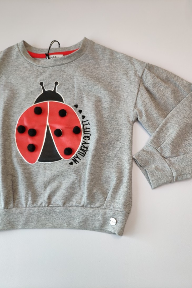 Sudadera niña "My lucky outfit" de BYBLOS. Invierno 2019