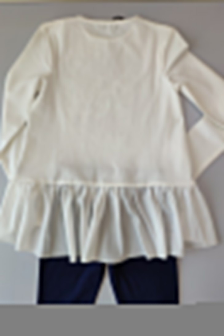 Conjunto niña camiseta "metro" y leggins de BYBLOS. Invierno 2019