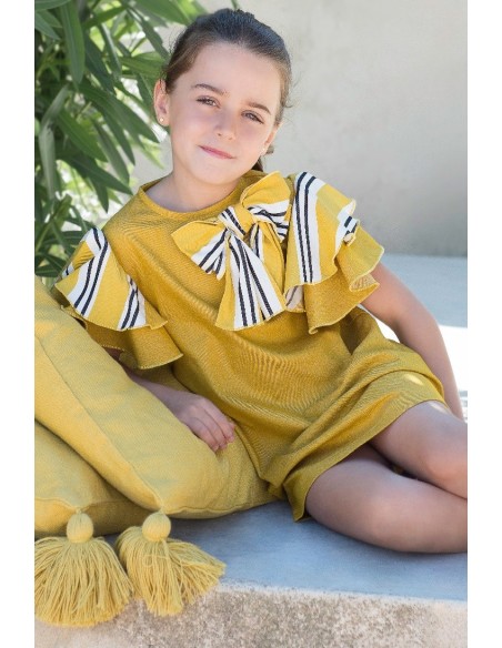 Vestido liso colección Bee. Primavera 2020.