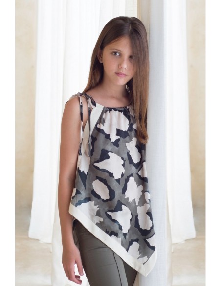 Camisa estampada colección Teeneager. Verano 2020.