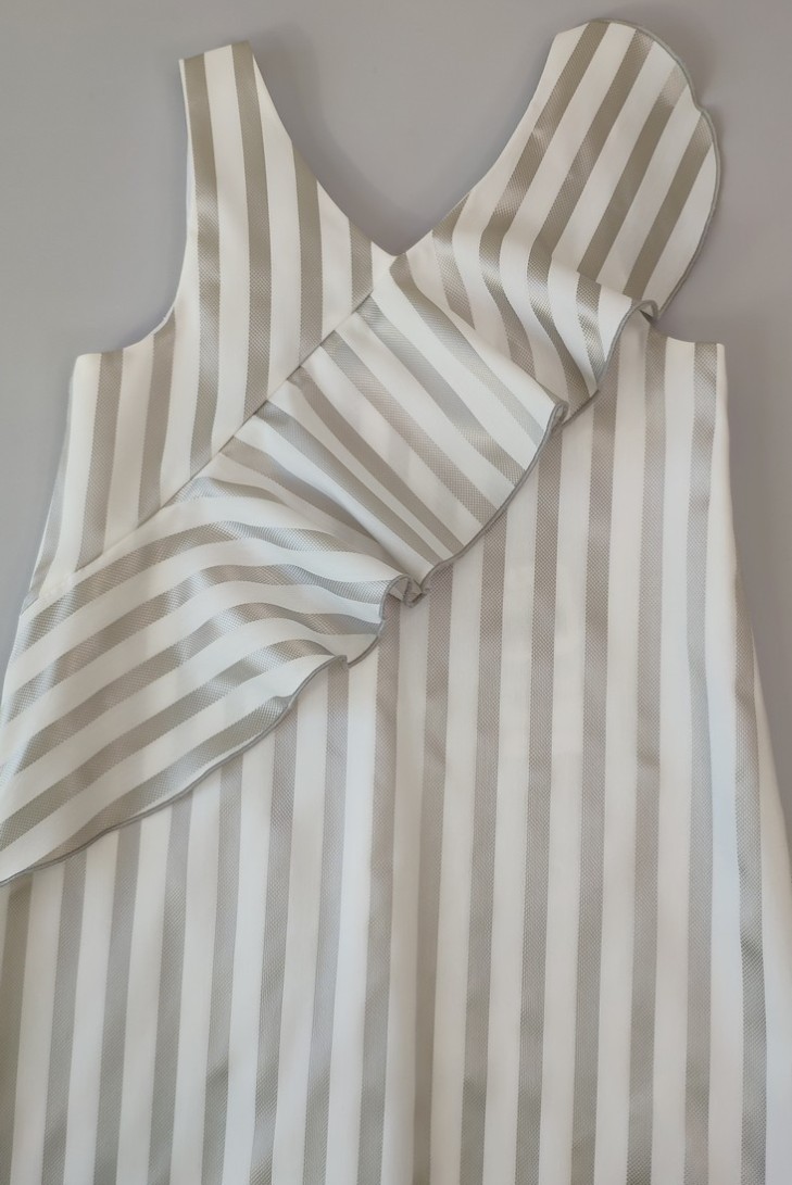 Vestido rayas colección Teeneager. Primavera 2020.