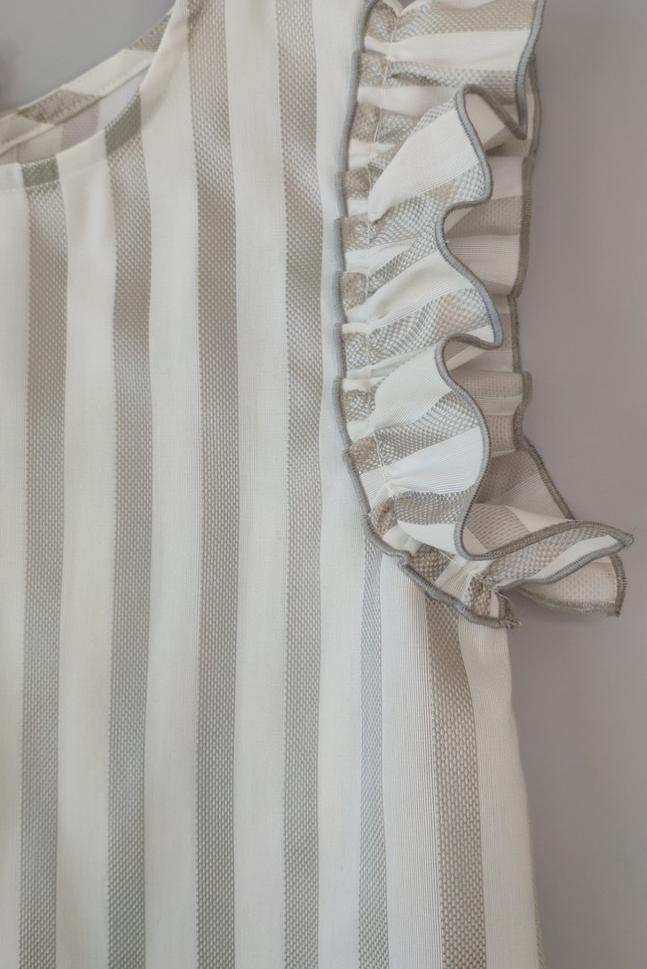 Blusón rayas sin mangas colección Teeneager. Primavera 2020.