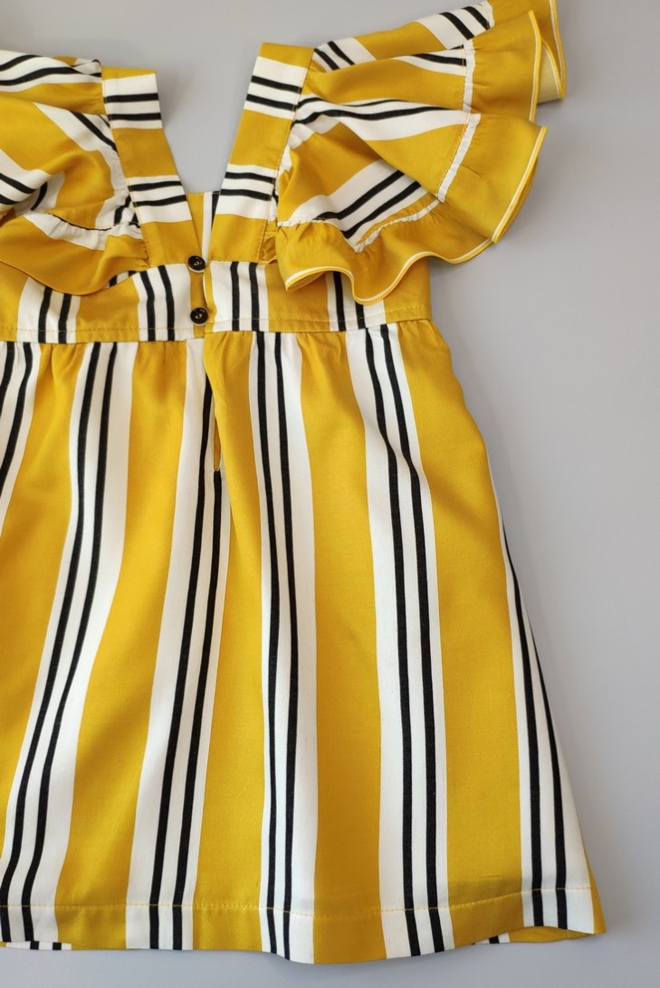 Vestido rayas colección Bee. Primavera 2020.