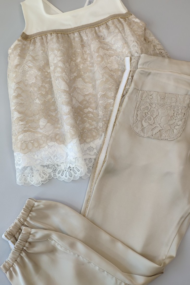 Pantalón niña largo colección Sahara. Verano 2020.