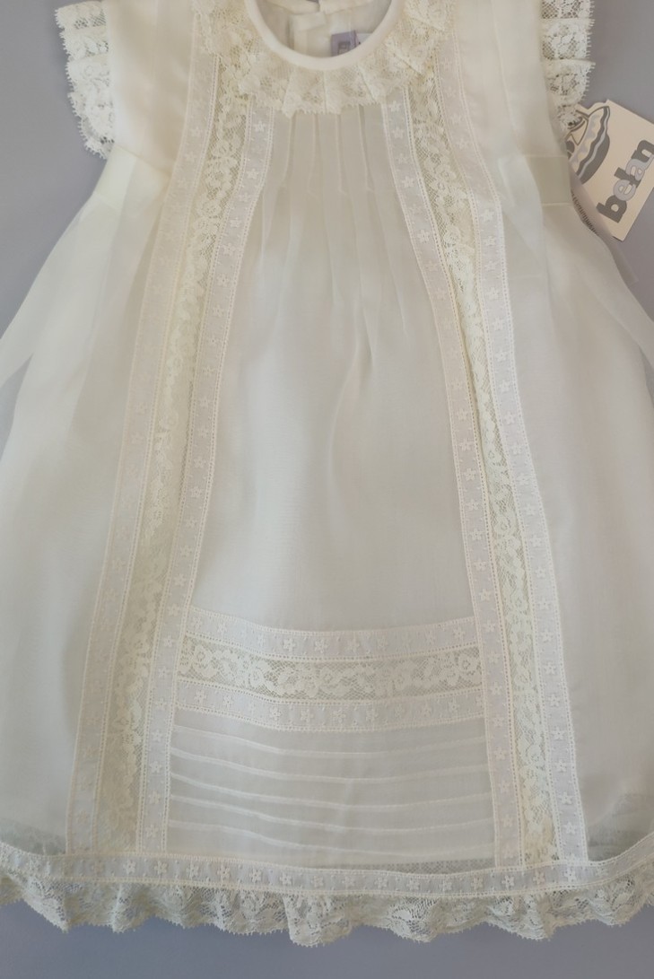 Vestido faldón corto Ceremonia seda natural. Modelo Isabel.