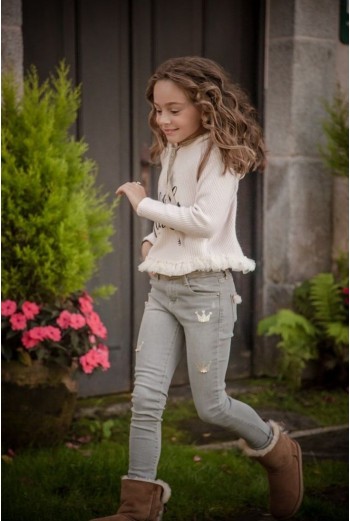 PANTALÓN NIÑA GRIS PUSH UP. INVIERNO 20