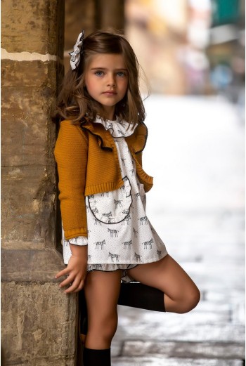 CHAQUETA NIÑA MOSTAZA. KID'S CHOCOLATE.INVIERNO 20