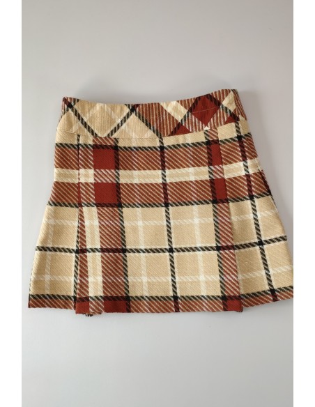 FALDA CAMEL, MÓNACO. INVIERNO 20