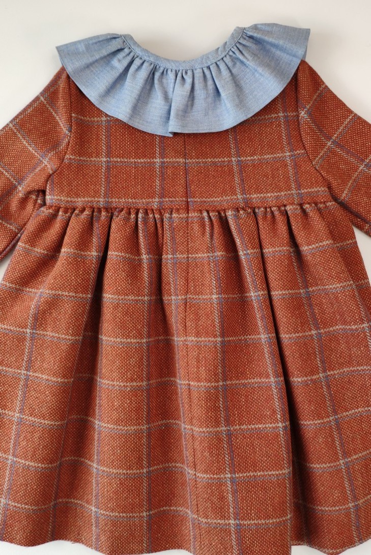 VESTIDO CUADROS, GINGER (CUELLO NO INCLUIDO). INVIERNO 20