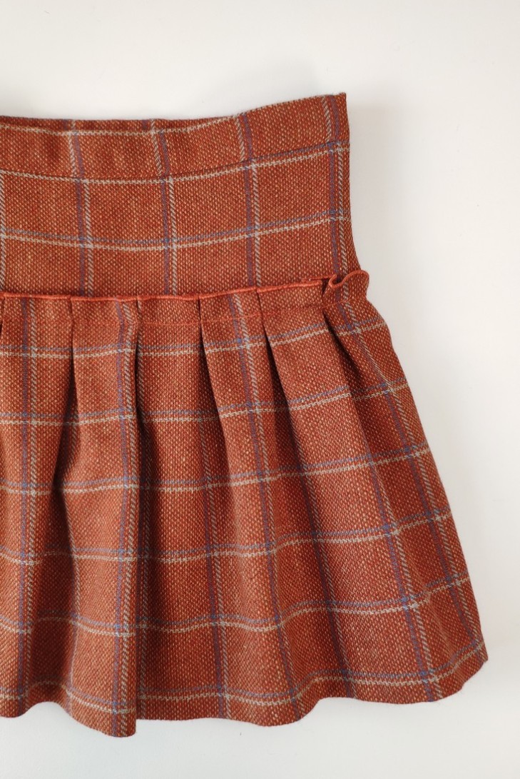 FALDA CUADROS, GINGER. INVIERNO 20