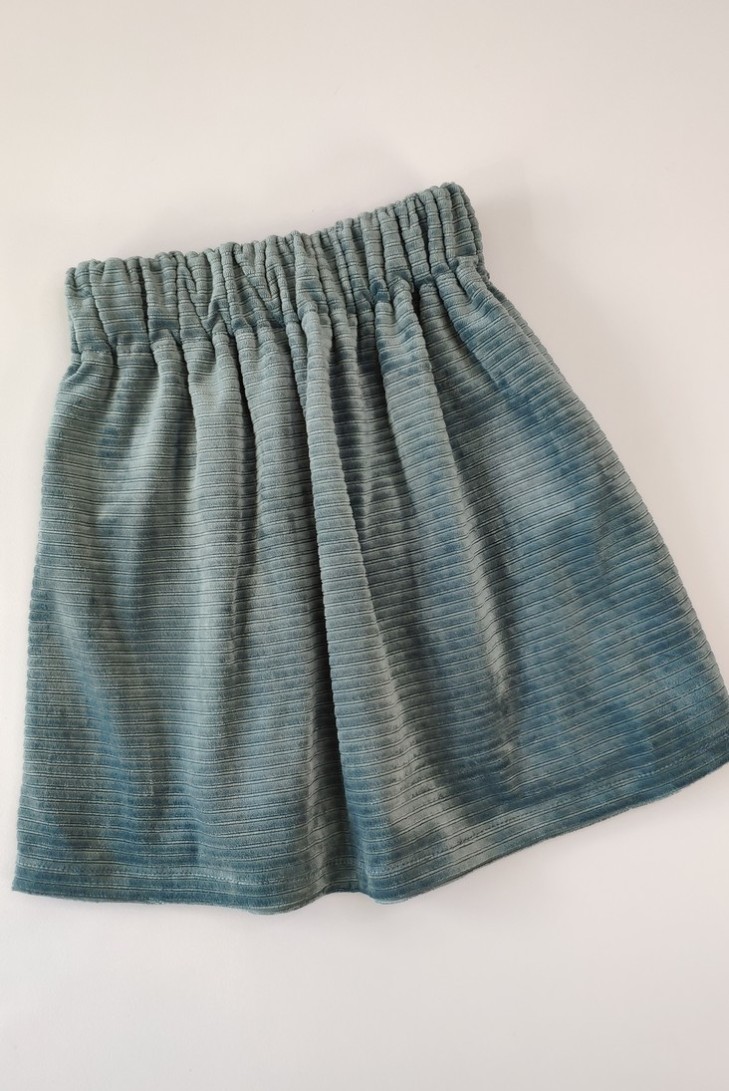 FALDA, MOON. INVIERNO 20