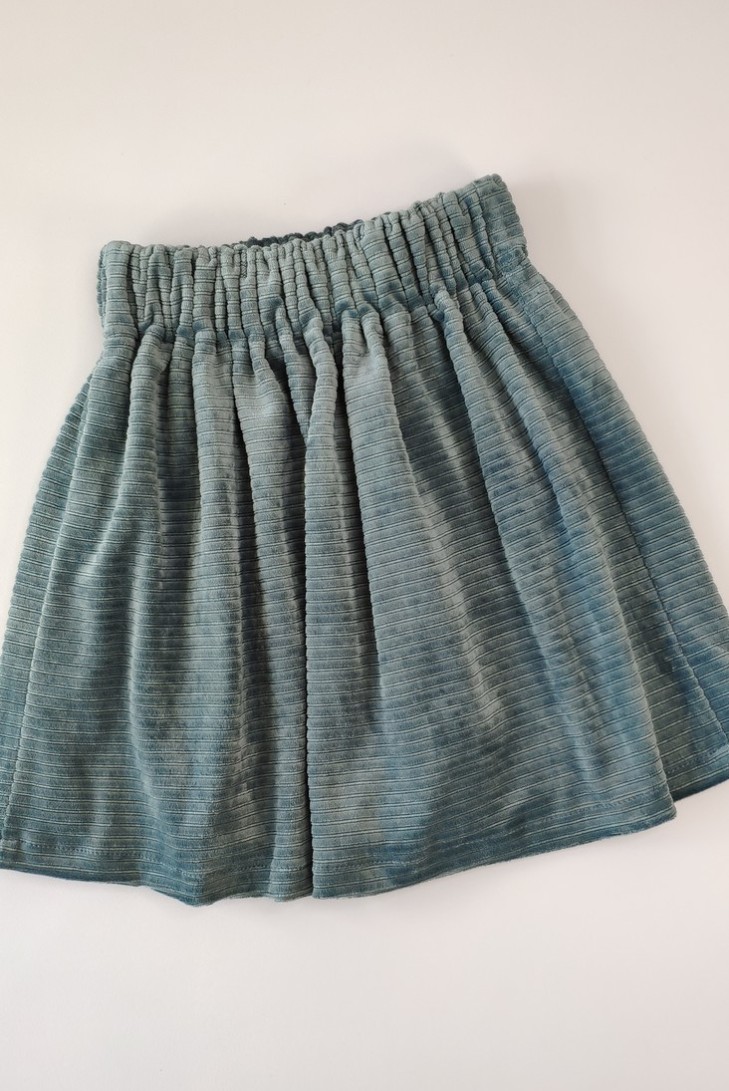 FALDA, MOON. INVIERNO 20