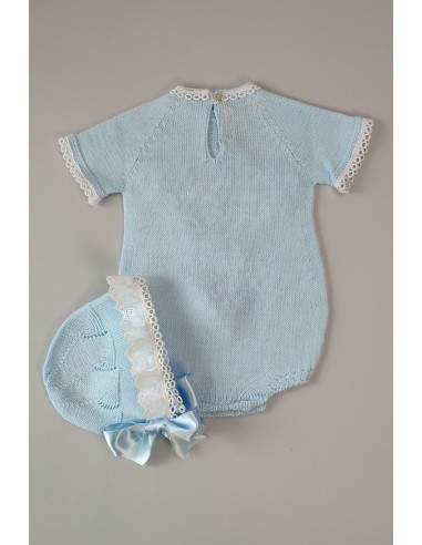 PELELE DE PUNTO UNISEX, CELESTE. INCLUYE CAPOTA. VERANO