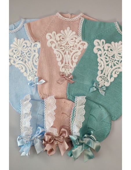 PELELE DE PUNTO UNISEX, VERDE AGUA. INCLUYE CAPOTA.VERANO