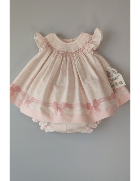 JESUSITO PUNTO SMOCK LAZOS ROSA. INVIERNO.