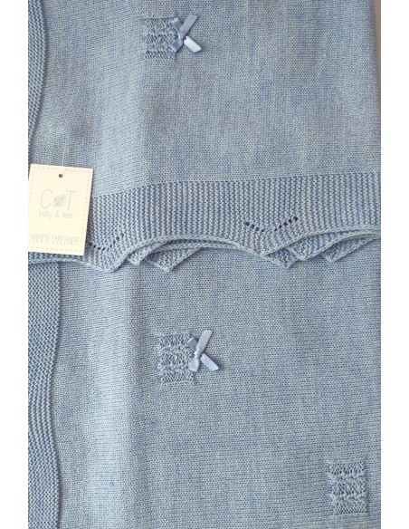 ARRULLO OCHOS LACITOS, CELESTE ITALIANO. INVIERNO 21.