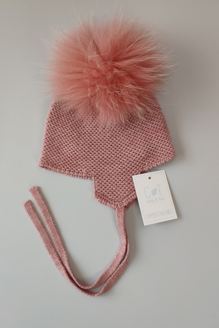 GORRO AVIADOR POMPON PELO NATURAL,ROSA ITALIANO.INVIERNO 21.