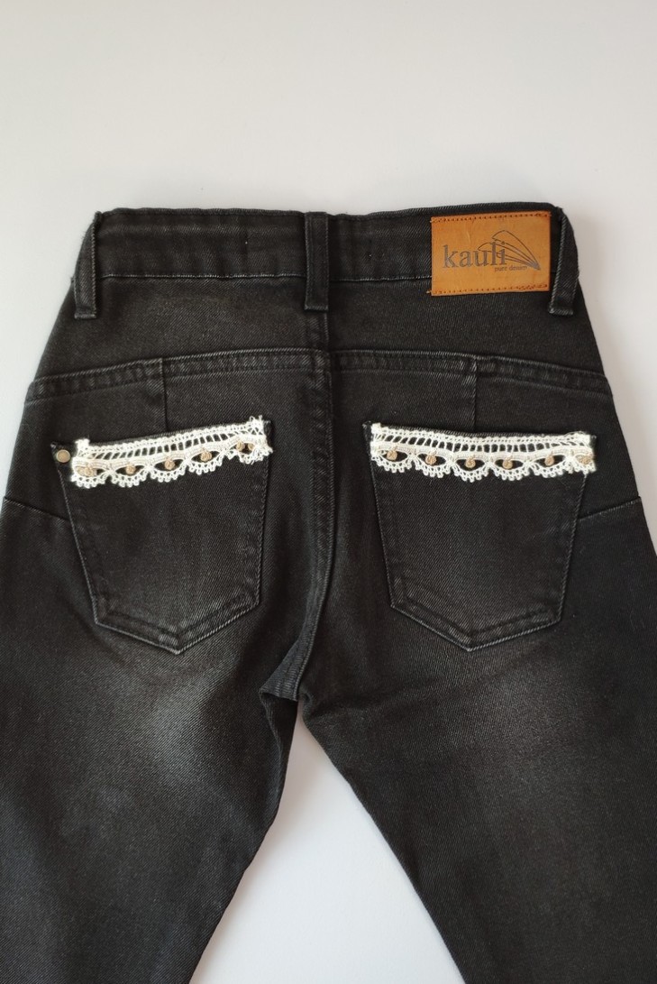 PANTALÓN VAQUERO NEGRO,TWEED. INVIERNO 21.