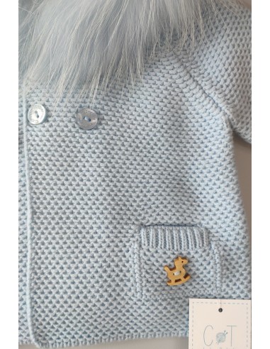 PARKA UNISEX CON CAPUCHA DE PELO NATURAL, CELESTE SOFT.INVIERNO 21.