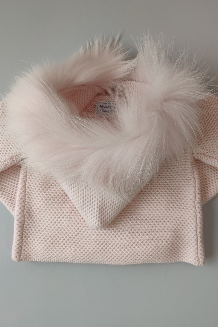 PARKA UNISEX CON CAPUCHA DE PELO NATURAL, ROSA SOFT.INVIERNO 21.