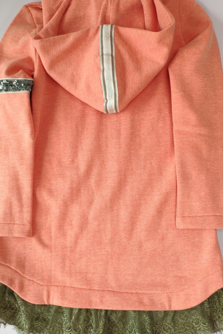 VESTIDO CORAL, AMAZONA. INVIERNO 21.