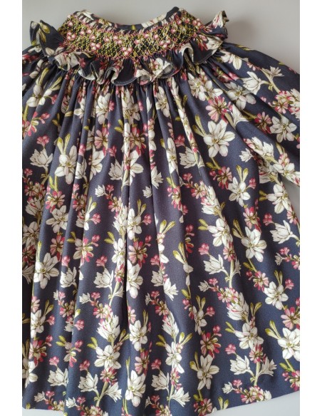 VESTIDO CUELLO NIDO FLORES. INVIERNO 21.