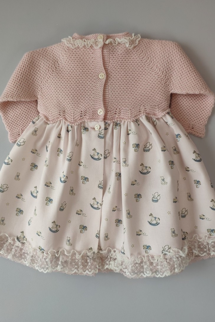 VESTIDO FALDÓN TOYS, ROSA NUDE. INVIERNO 21.