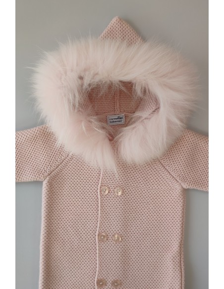 BUZO UNISEX CON CAPUCHA PELO NATURAL TEÑIDA AL TONO, ROSA 2. INVIERNO 21.