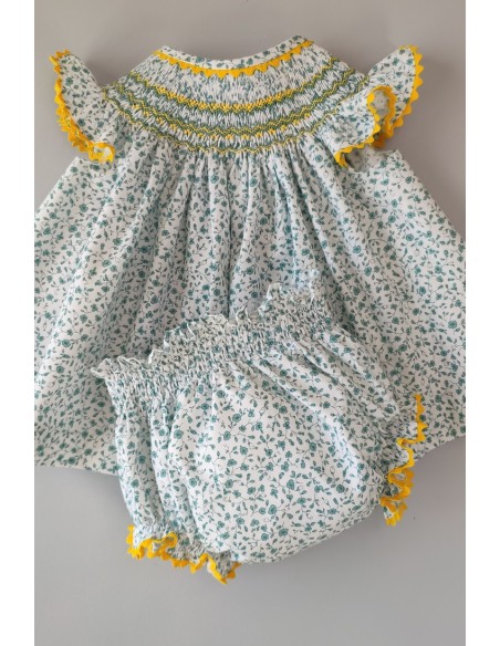 JESUSITO PUNTO SMOCK FLORECITAS VERDES/AMARILLO. VERANO 22.