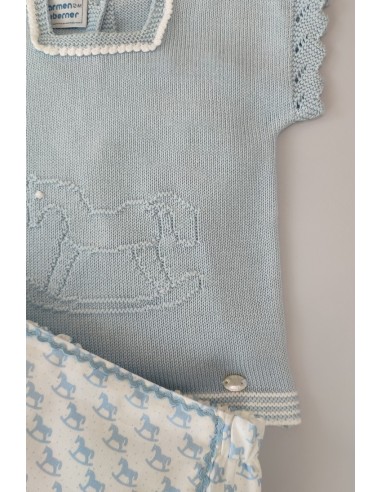 CONJUNTO NIÑO JERSEY CABALLITO Y CUBREPAÑAL, CELESTE NUDE. VERANO 22.