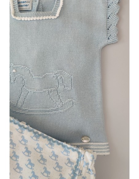 CONJUNTO NIÑO JERSEY CABALLITO Y CUBREPAÑAL, CELESTE NUDE. VERANO 22.