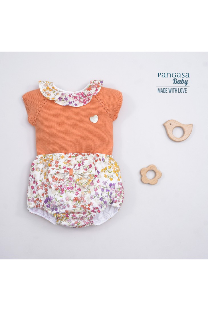 CONJUNTO NIÑA "SWEET OLIVE" DE PANGASA BABY, CORAL. VERANO 22.