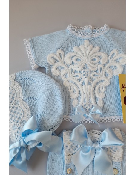 CONJUNTO BEBÉ UNISEX DE PERLÉ, CELESTE. INCLUYE BRAGA Y CAPOTA.VERANO.