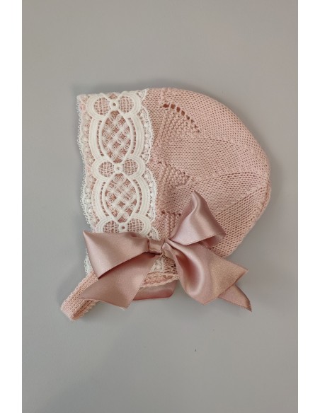 CONJUNTO BEBÉ NIÑA DE PERLÉ, ROSA EMPOLVADO. INCLUYE BRAGA Y CAPOTA. VERANO.