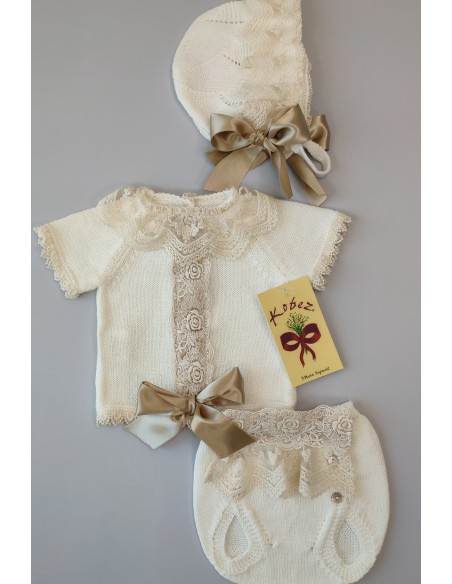 CONJUNTO BEBÉ NIÑA PERLÉ, BLANCO. INCLUYE BRAGA Y CAPOTA. VERANO.