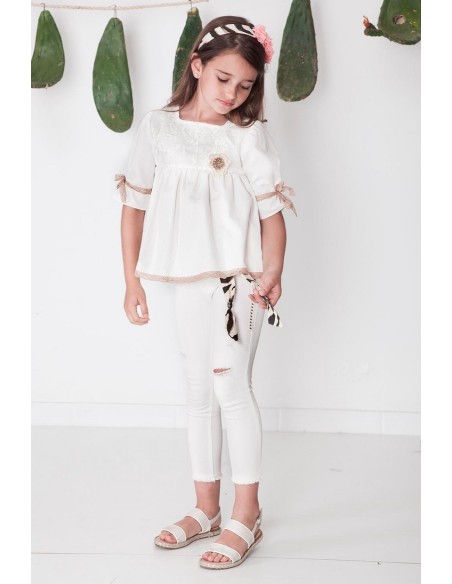 BLUSÓN NIÑA BEIGE, SAUVAGE. VERANO 22.
