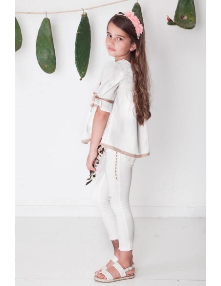 BLUSÓN NIÑA BEIGE, SAUVAGE. VERANO 22.