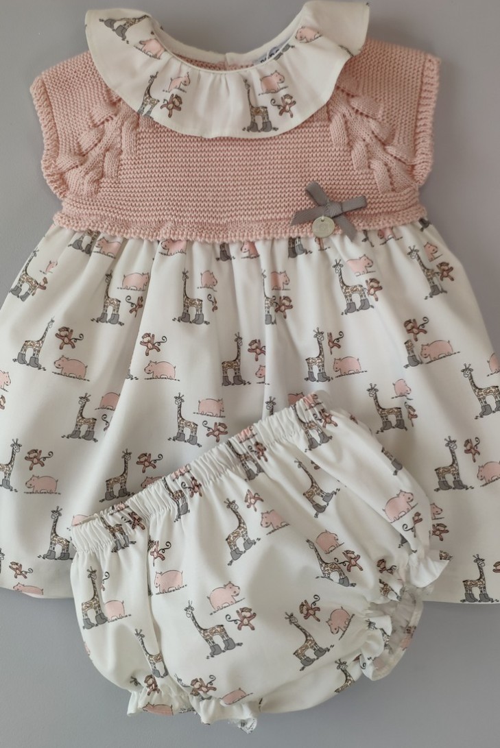 VESTIDO CON BRAGUITA "LITTLE JUNGLE" DE PANGASA BABY, ROSA EMPOLVADO. VERANO 22.