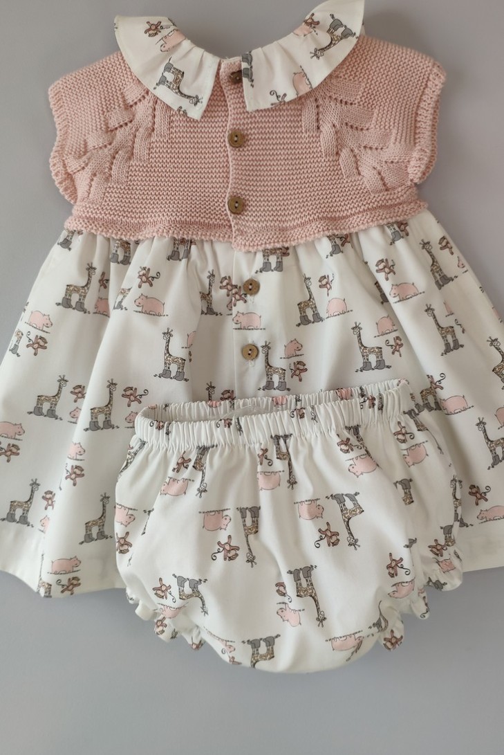 VESTIDO CON BRAGUITA "LITTLE JUNGLE" DE PANGASA BABY, ROSA EMPOLVADO. VERANO 22.