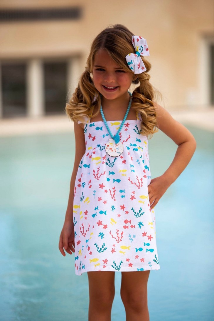 VESTIDO CON PUNTILLAS  PECES. KIDS CHOCOLATE.VERANO 22.