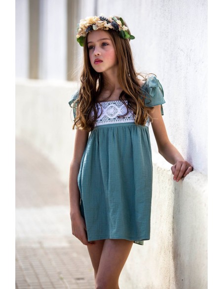 VESTIDO BÁMBULA GANCHILLO, TECKEL. KIDS CHOCOLATE.VERANO 22.