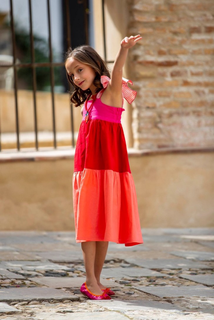 VESTIDO TRICOLOR MIDI. KIDS CHOCOLATE.VERANO 22.