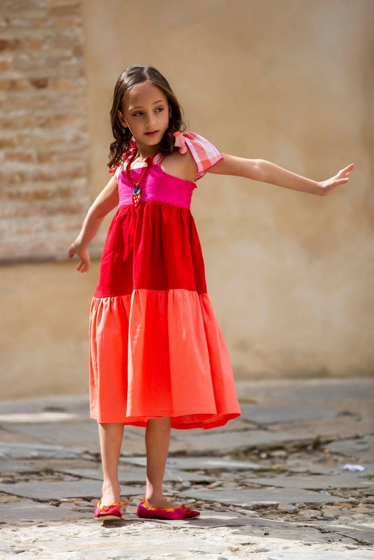 VESTIDO TRICOLOR MIDI. KIDS CHOCOLATE.VERANO 22.