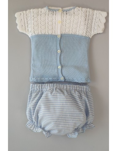 CONJUNTO NIÑO JERSEY Y CUBREPAÑAL RAYAS, BLANCO/CELESTE NUDE. VERANO 22.